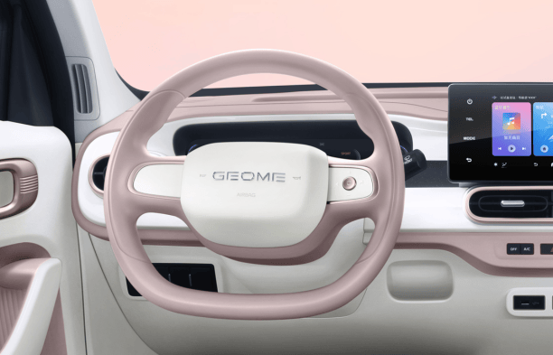 熊猫卡丁露营带娃空间实测新葡京800L后备箱！