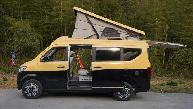 月28亮相成都房车展小身材大空间新葡京几万元的两层钓鱼神车11(图6) 月28亮相成都房车展小身材大空间新葡京几万元的两层钓鱼神车11(图6)