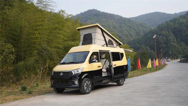 月28亮相成都房车展小身材大空间新葡京几万元的两层钓鱼神车11(图4) 月28亮相成都房车展小身材大空间新葡京几万元的两层钓鱼神车11(图4)